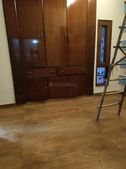 Shiri Ganesh Apartment Bedroom 1