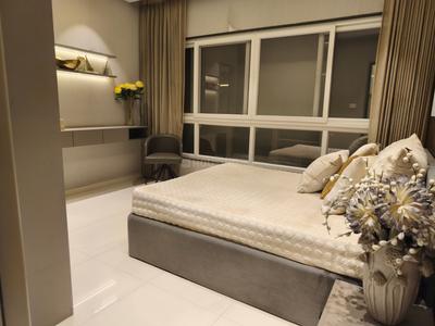 Bedroom Image of 2245 Sq.ft 4 BHK Apartment / Flat for sale in Osian Almanova Phase 1, Mundhwa Pune for Rs. 22000000