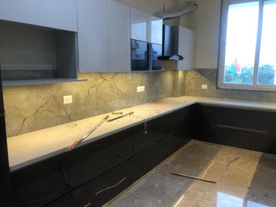 Kitchen Image of 2450 Sq.ft 3 BHK Builder Floor for sale in BPTP Amstoria , Sector 102 Gurgaon for Rs. 38000000
