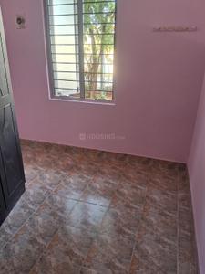 Bedroom Image of 450 Sq.ft 1 BHK Apartment / Flat for rent in  TNHB MIG Plot, Sholinganallur Chennai for Rs. 15000