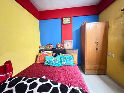 Bedroom Image of 900 Sq.ft 2 BHK Apartment / Flat for sale in Ambawadi Ahmedabad for Rs. 5000000