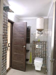 Common Bathroom Image of 2000 Sq.ft 4 BHK Apartment / Flat for sale in Kamakshi Apartment, Sector 6 Dwarka New Delhi for Rs. 34000000