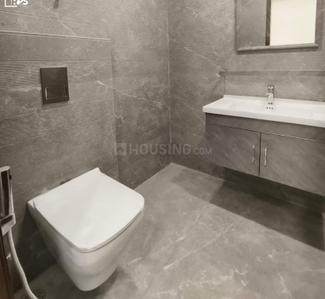 Bathroom Image of 2500 Sq.ft 3 BHK Builder Floor for sale in Model Town New Delhi for Rs. 37500000