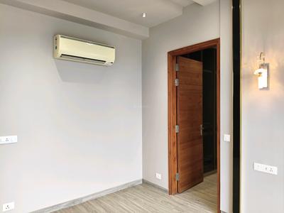 Bedroom Image of 2556 Sq.ft 4 BHK Builder Floor for sale in Today Blossoms II, Sector 51 Gurgaon for Rs. 38500000