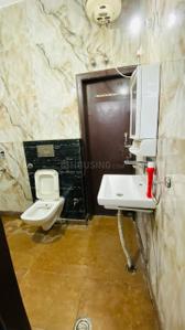 Bathroom Image of 1800 Sq.ft 3 BHK Builder Floor for rent in Model Town New Delhi for Rs. 45000
