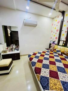Bedroom Image of 1690 Sq.ft 3 BHK Apartment / Flat for rent in Naranpura Ahmedabad for Rs. 35000