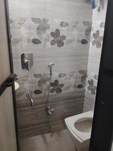 Bathroom Image of 525 Sq.ft 1 BHK Apartment / Flat for sale in Anita Nagar CHS, Kandivali East Mumbai for Rs. 10500000