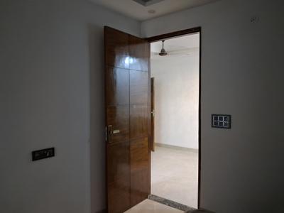 Bedroom Image of 1450 Sq.ft 4 BHK Apartment / Flat for sale in JMD Aashirwad Apartment by JMD Construction, Sector 73 Noida for Rs. 6400000
