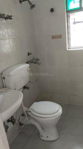 Bathroom Image of 1650 Sq.ft 3 BHK Apartment / Flat for sale in Santoshpur Kolkata for Rs. 9600000