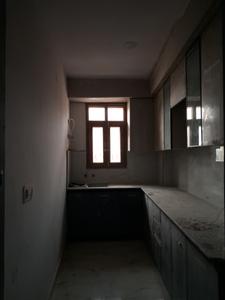 Kitchen Image of 1000 Sq.ft 2 BHK Apartment / Flat for sale in Sector 73 Noida for Rs. 3700000