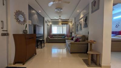 Hall Image of 1050 Sq.ft 3 BHK Apartment / Flat for sale in Vrishi Complex, Borivali West Mumbai for Rs. 26000000