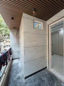 Balcony Image of 1000 Sq.ft 2 BHK Builder Floor for sale in Raja Garden New Delhi for Rs. 15000000