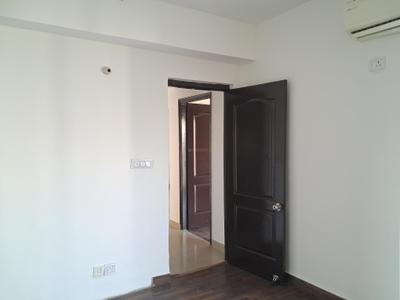 Bedroom Image of 924 Sq.ft 2 BHK Apartment / Flat for sale in Paras Tierea, Sector 137 Noida for Rs. 8600000