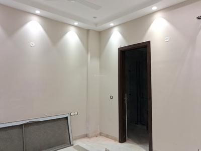 Bedroom Image of 2340 Sq.ft 4 BHK Builder Floor for sale in Punjabi Bagh New Delhi for Rs. 55000000
