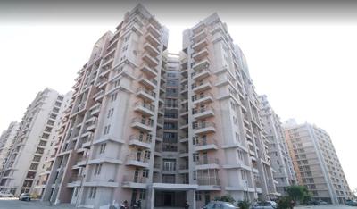 Building Image of 1980 Sq.ft 3 BHK Apartment / Flat for sale in Tajganj Agra for Rs. 6500000