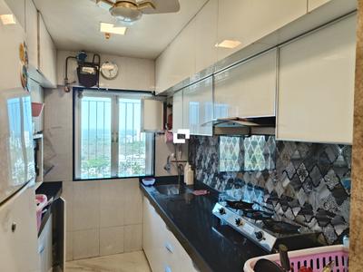 Kitchen Image of 700 Sq.ft 2.5 BHK Apartment / Flat for sale in Borivali West Mumbai for Rs. 24300000