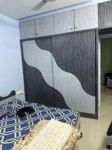 Bedroom Image of 2250 Sq.ft 3 BHK Apartment / Flat for rent in Bodakdev Ahmedabad for Rs. 55000