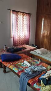 Bedroom Image of Pg for girls  in Kattupakkam, Chennai