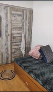 Bedroom Image of 1450 Sq.ft 3 BHK Apartment / Flat for sale in DLF Capital Greens Phase 1 And 2, Karampura New Delhi for Rs. 28000000