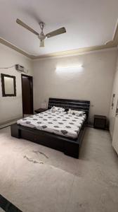 Bedroom Image of 1800 Sq.ft 3 BHK Builder Floor for rent in Sector 40 Gurgaon for Rs. 65000