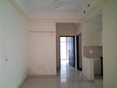 Living Room Image of 1390 Sq.ft 3 BHK Apartment / Flat for sale in Amrapali Sapphire, Sector 45 Noida for Rs. 16500000