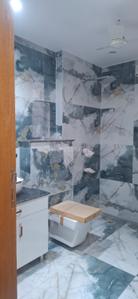 Bathroom Image of 3250 Sq.ft 4 BHK Builder Floor for sale in Sector 46 Gurgaon for Rs. 39500000