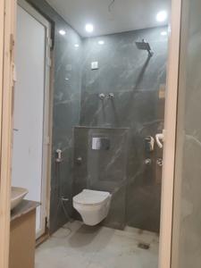 Common Bathroom Image of 2304 Sq.ft 3 BHK Builder Floor for sale in Sector 49 Faridabad for Rs. 13500000