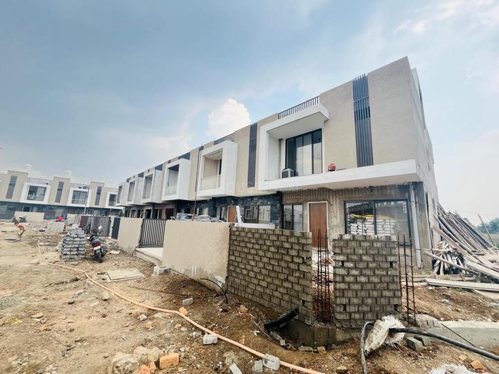 Satya Malwa County Main Image 1