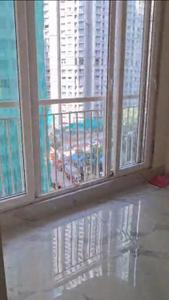 Balcony Image of 630 Sq.ft 2 BHK Apartment / Flat for rent in Ruparel Skygreens I, Kandivali West Mumbai for Rs. 44000