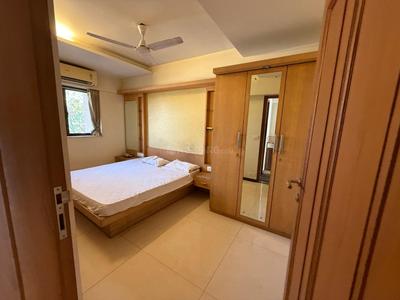 Bedroom Image of 2200 Sq.ft 3 BHK Apartment / Flat for sale in Juhu Mumbai for Rs. 120000000