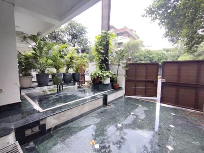 Balcony Image of 1800 Sq.ft 3 BHK Builder Floor for rent in Masjid Moth Village New Delhi for Rs. 110000