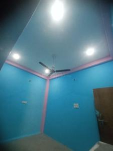 Bedroom Image of 300 Sq.ft 1 BHK Independent House for rent in Phase 2 Noida for Rs. 3000