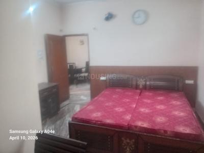 Bedroom Image of 800 Sq.ft 2 BHK Builder Floor for rent in Janakpuri New Delhi for Rs. 24000