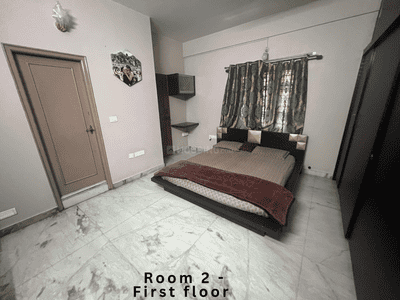 Bedroom Image of 2200 Sq.ft 3 BHK Independent House for rent in Vasanth Nagar Bengaluru for Rs. 120000
