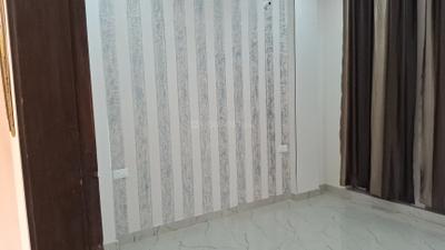 Bedroom Image of 1000 Sq.ft 2 BHK Builder Floor for rent in Sector Xu 1 Greater Noida for Rs. 20000