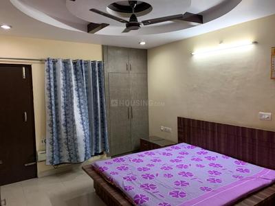 Bedroom Image of 1650 Sq.ft 3 BHK Apartment / Flat for rent in Saraswati Apartments, Gomti Nagar Lucknow for Rs. 34000