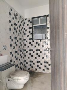 Common Bathroom Image of 1000 Sq.ft 2 BHK Apartment / Flat for sale in Vedant Kingston Greens, Undri Pune for Rs. 4900000