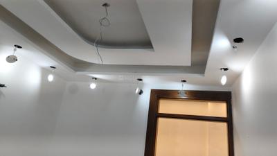 Bedroom Image of 1000 Sq.ft 3 BHK Builder Floor for sale in Laxmi Nagar New Delhi for Rs. 11000000