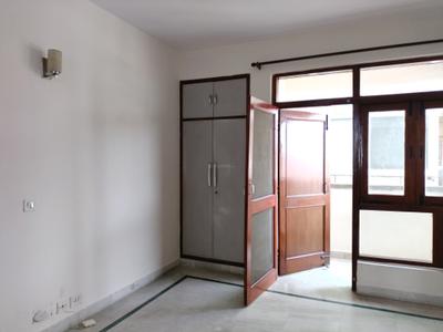 Bedroom Image of 1700 Sq.ft 3 BHK Apartment / Flat for rent in Jhelum Arorvansh Apartments, Sector 5 Dwarka New Delhi for Rs. 52000