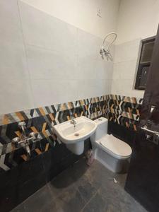 Bathroom Image of 900 Sq.ft 2.5 BHK Duplex for rent in Shri Namo Residency, Ansal Colony Jhansi for Rs. 18000