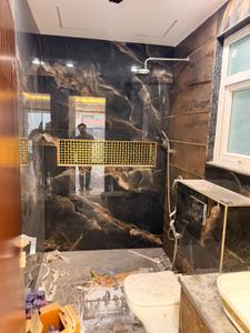 Bathroom Image of 2400 Sq.ft 3 BHK Independent House for rent in Sector 46 Gurgaon for Rs. 80000