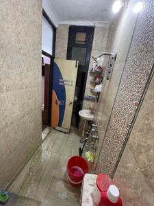 Bathroom Image of 535 Sq.ft 1 BHK Builder Floor for sale in Krishna Nagar New Delhi for Rs. 4500000