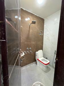 Image of 630 Sq.ft 2 BHK Builder Floor for rent in Dwarka Mor, New Delhi for Rs. 15000