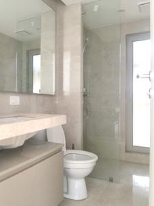 Common Bathroom Image of 1455 Sq.ft 3 BHK Apartment / Flat for rent in Hiranandani Estate Thane for Rs. 105000