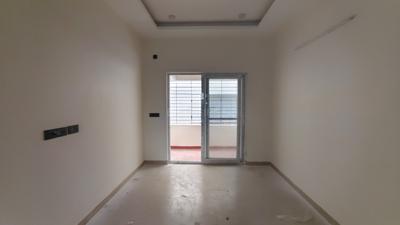 Hall Image of 1500 Sq.ft 2 BHK Apartment / Flat for sale in Kottivakkam Chennai for Rs. 21000000