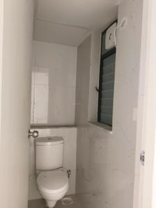 Common Bathroom Image of 489 Sq.ft 1 BHK Apartment / Flat for rent in Runwal Gardens Phase I, Dombivli East Thane for Rs. 10999