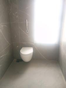 Common Bathroom Image of 1325 Sq.ft 2 BHK Apartment / Flat for sale in Hallmark Skyrena, Puppalaguda Hyderabad for Rs. 13200000