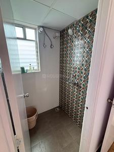 Bathroom Image of 450 Sq.ft 1 BHK Apartment / Flat for rent in Alcove New Kolkata Sangam, Serampore Hooghly for Rs. 10000