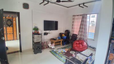 2 BHK Unfurnished Flat