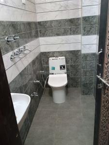 Image of 300 Sq.ft 1 RK Builder Floor for rent in Patel Nagar, New Delhi for Rs. 18000